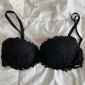 Victoria’s Secret Lace Push-up Bra